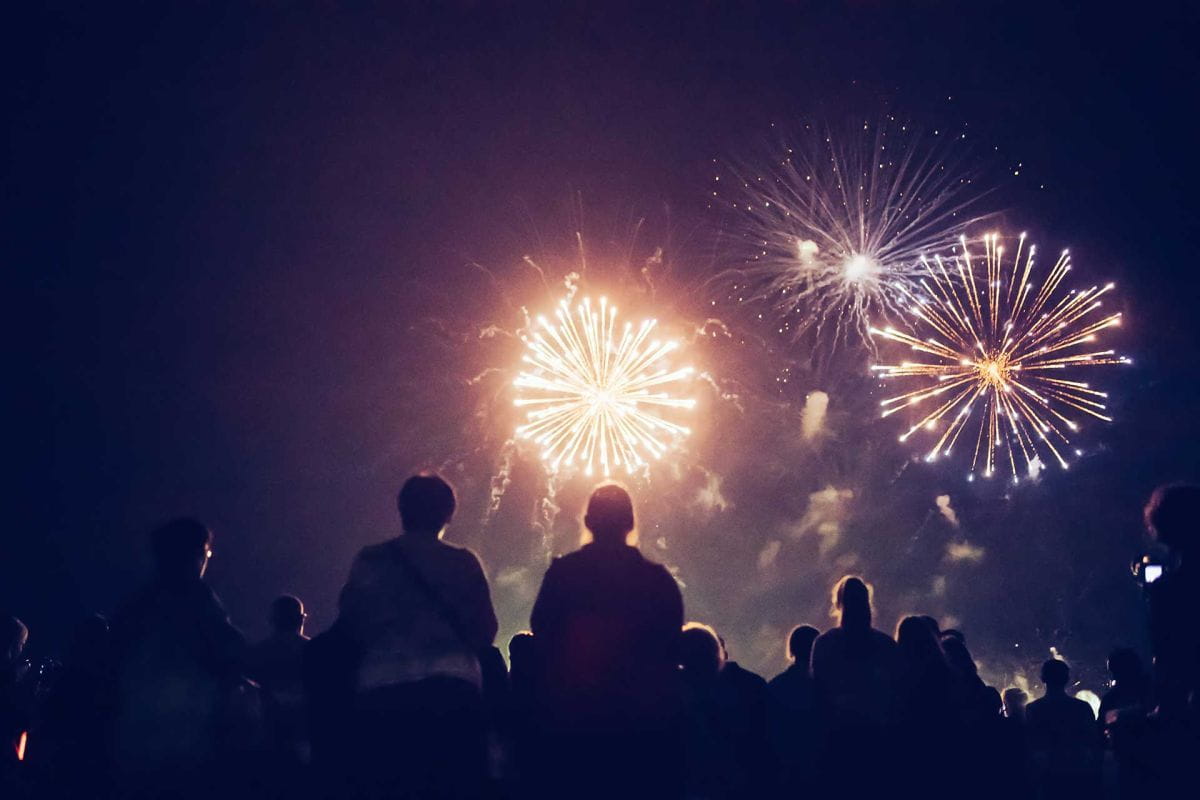 Feux d’artifice et les marchés nocturnes à Saint-Raphaël